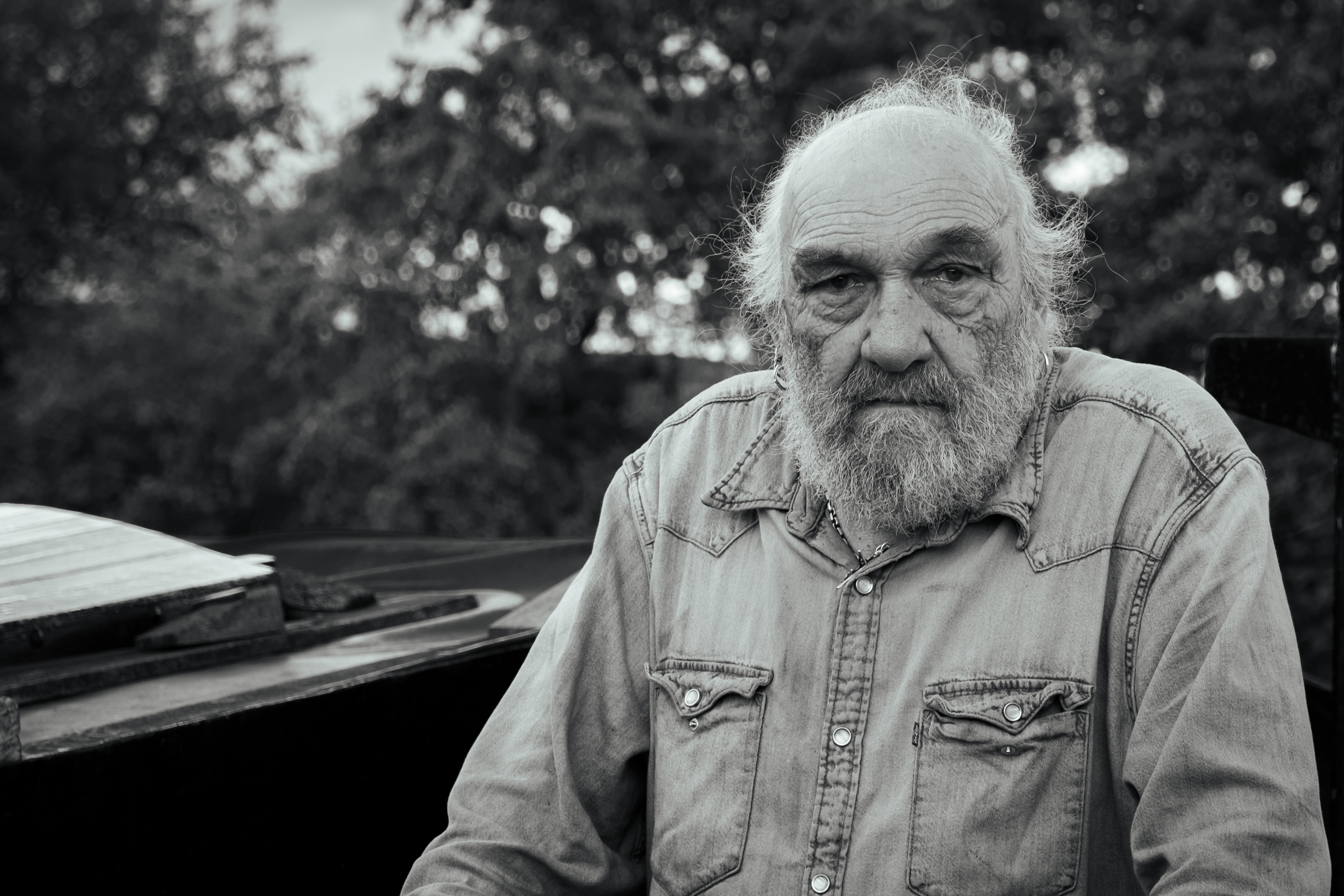 Old rebel on a living-barge